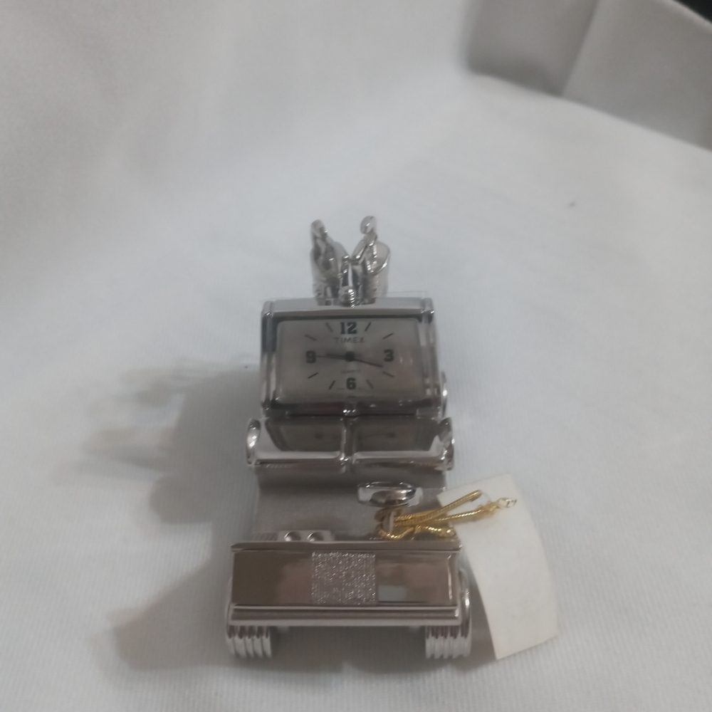 Desk clock - Picture 3 of 3